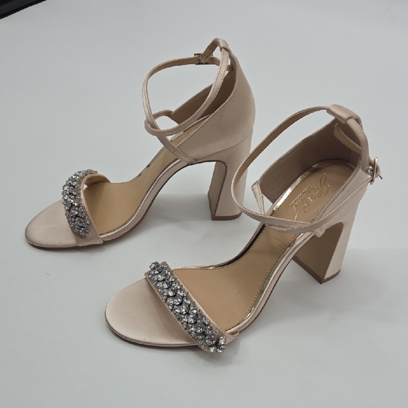 Elegant Champagne Ankle Strap Jewel Badgley Mischka Heels with Rhinestones NEW - Picture 7 of 16